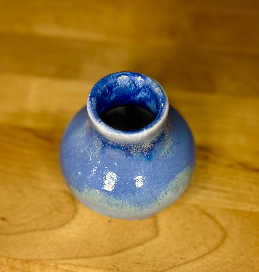 Bud Vase: Periwinkle