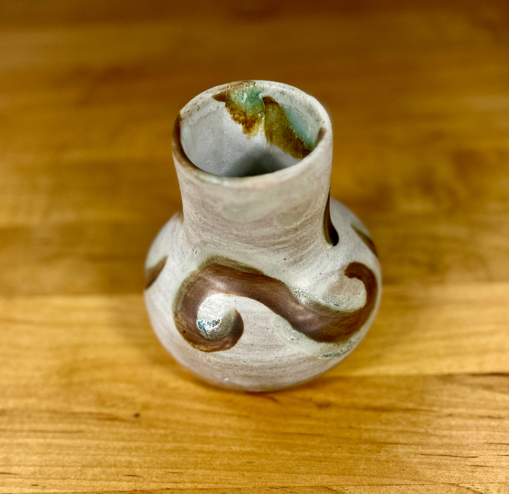Graduated Vase: Driftwood