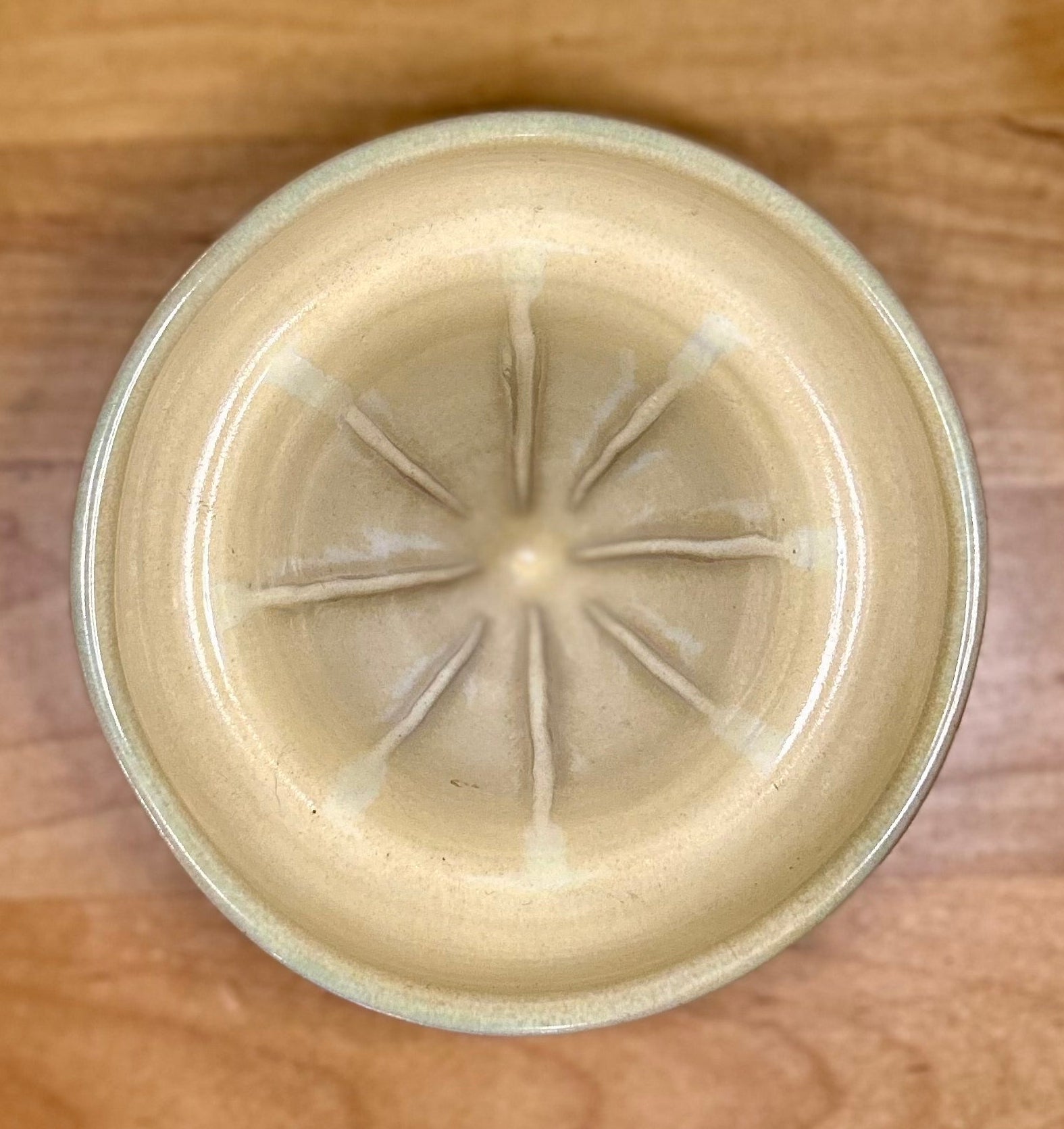 Citrus Squeezer: Buttercup